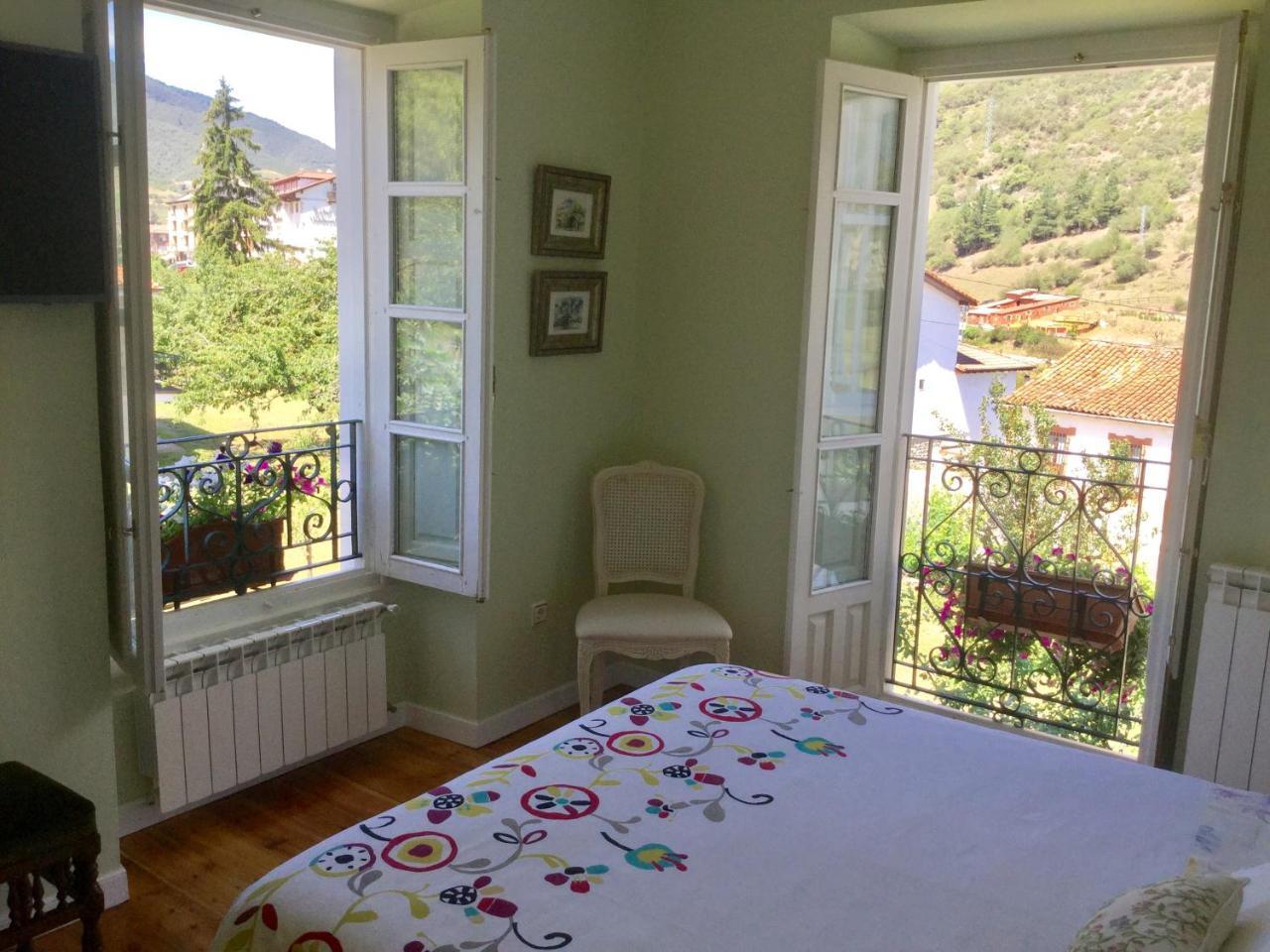 Villa Elena Potes Exteriér fotografie